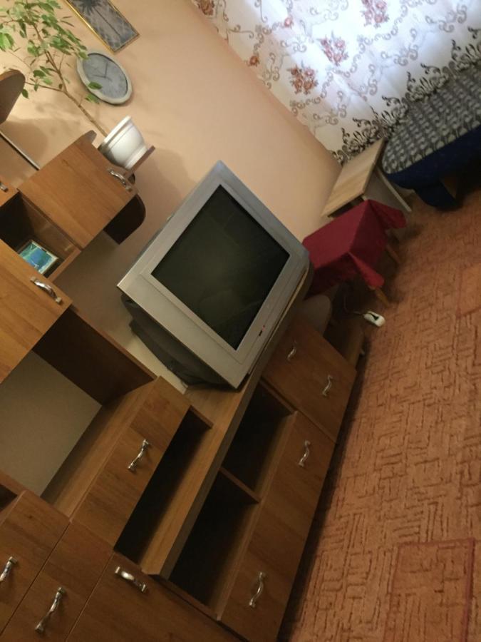 Бюджетные Комнаты Посуточно 5Мин Mcdonalds Wi-Fi 15Мин До Центра Города Ternopil Esterno foto